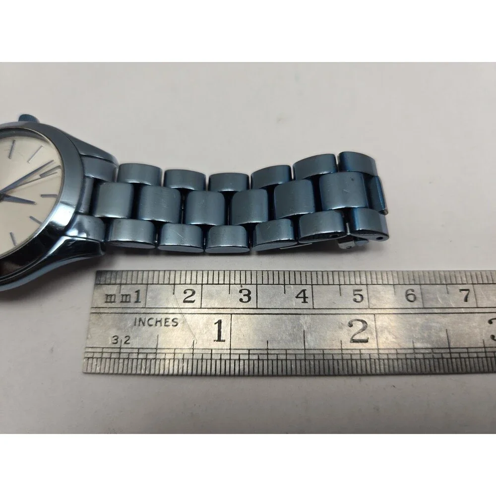 Michael Kors Runway Womens Blue Steel Silver Dial 34mm Quartz Watch New Battery